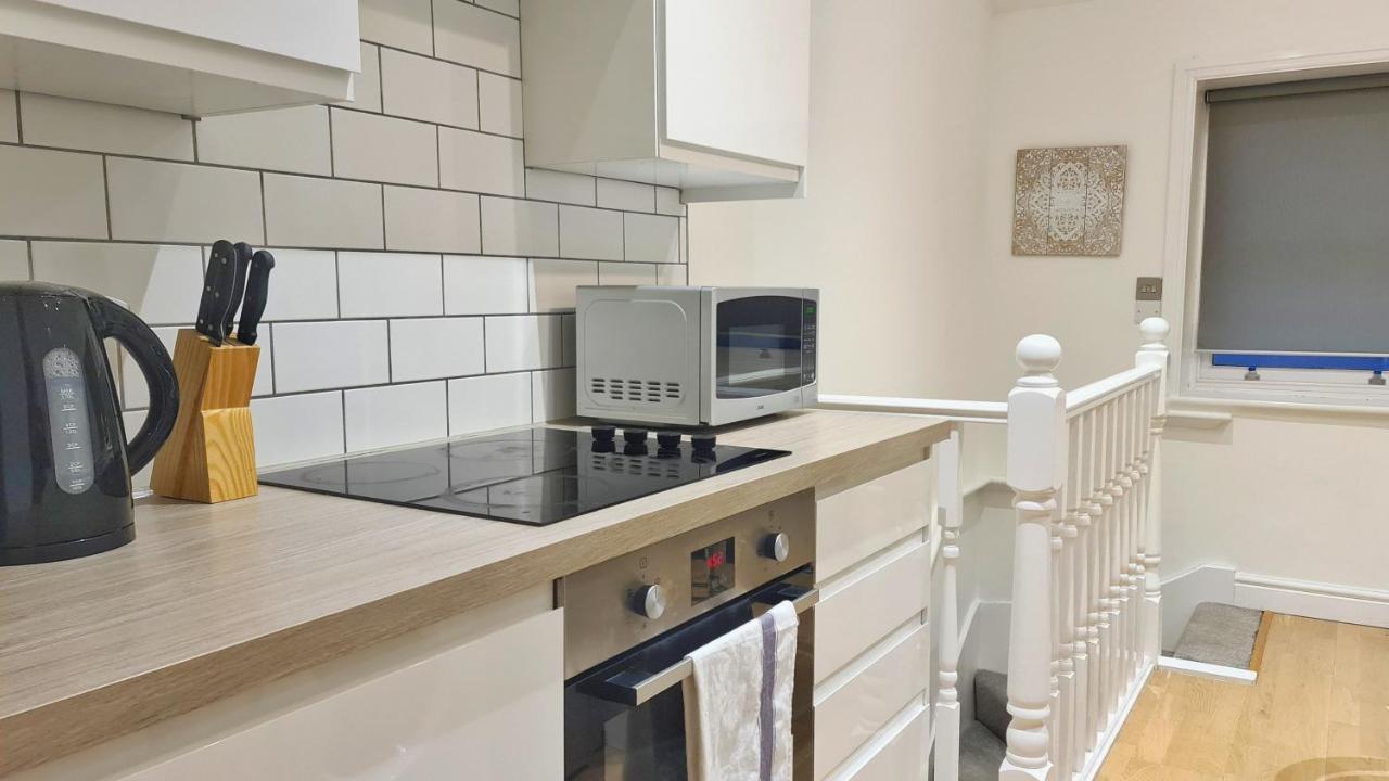 Modern & Central, Perfect Beach Getaway- 2Min Walk Brighton Eksteriør bilde